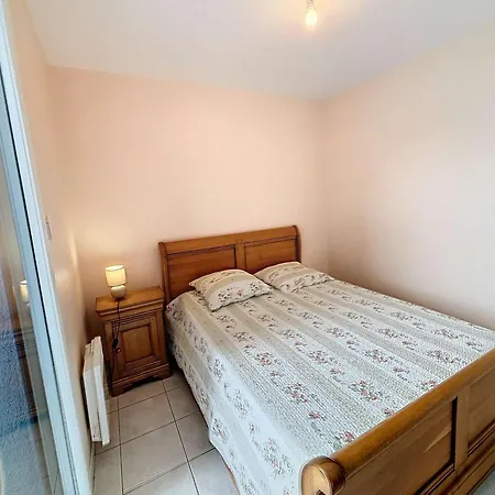 Avec Parking A 250m De La Plage, Proche Commerces - Fr-1-361-120 Jullouville-les-Pins