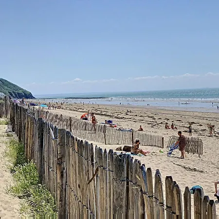 Avec Parking A 250m De La Plage, Proche Commerces * Jullouville-les-Pins